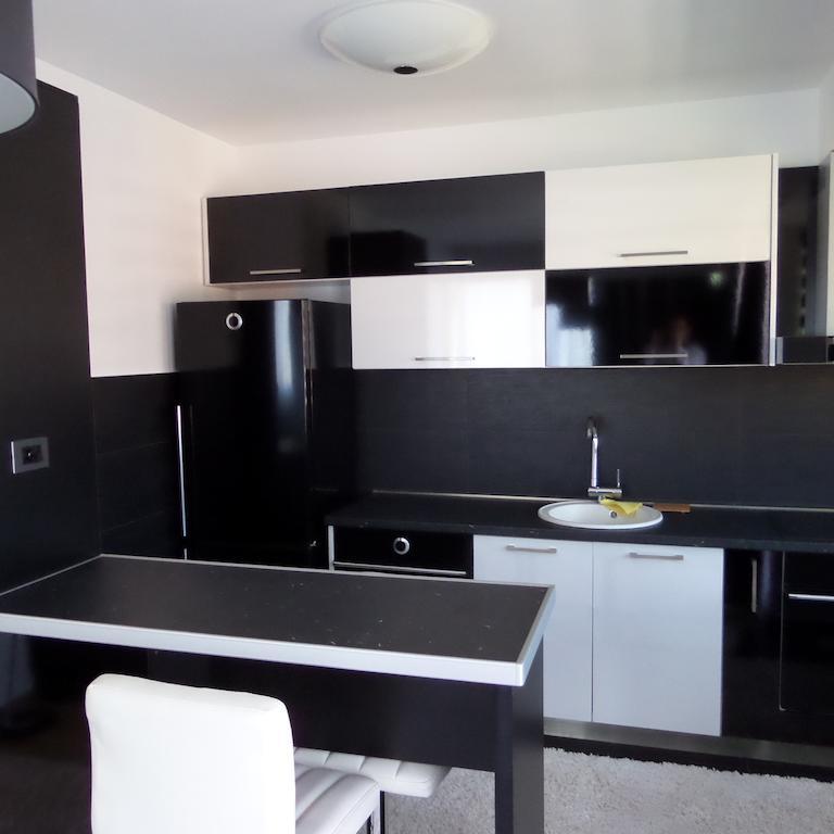 Agape Apartments Tivat Bilik gambar