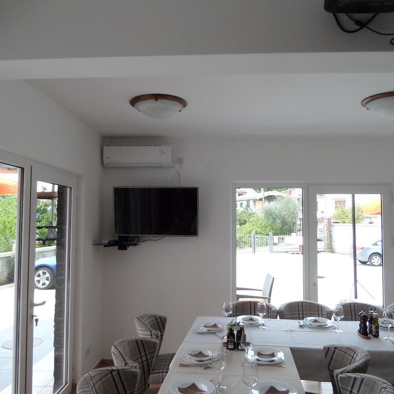 Agape Apartments Tivat Luaran gambar
