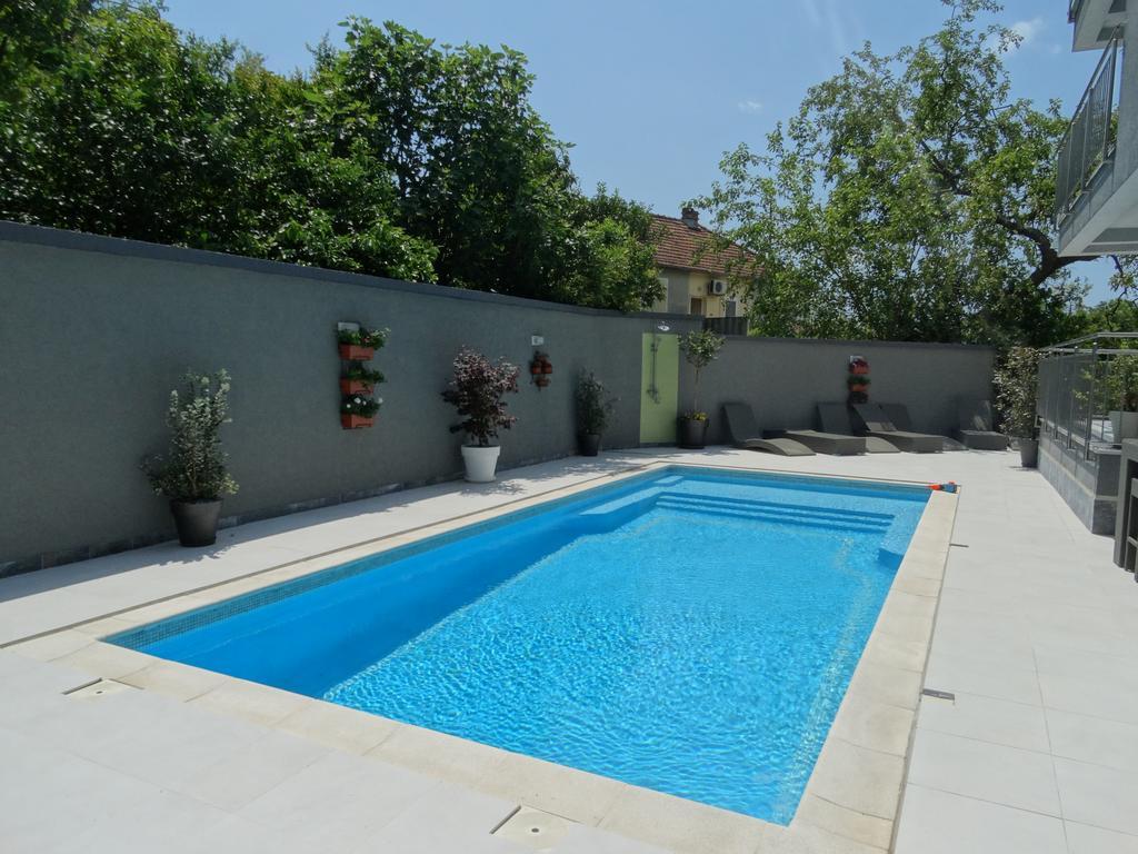 Agape Apartments Tivat Luaran gambar