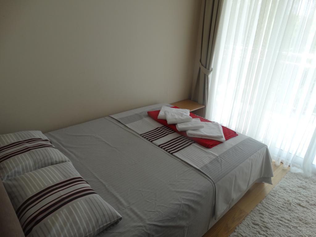 Agape Apartments Tivat Luaran gambar