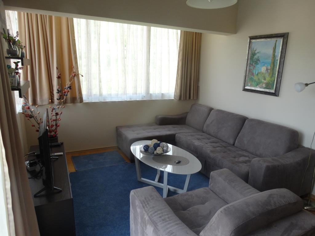 Agape Apartments Tivat Luaran gambar