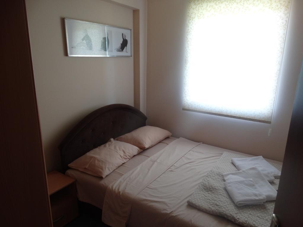 Agape Apartments Tivat Luaran gambar