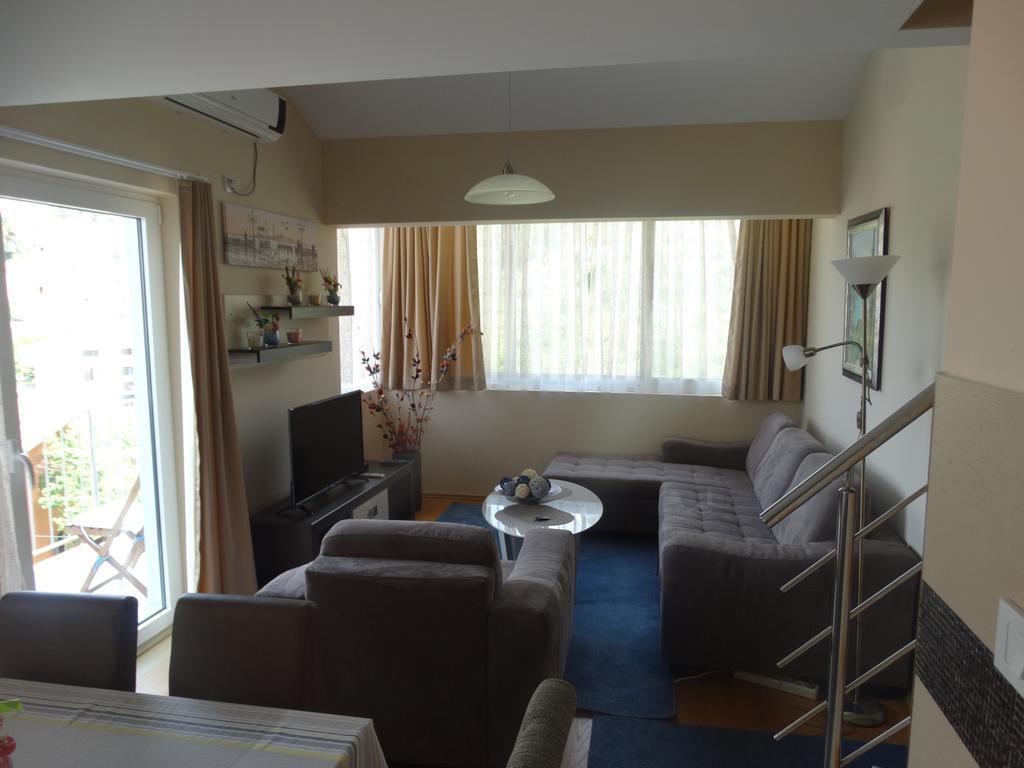 Agape Apartments Tivat Luaran gambar