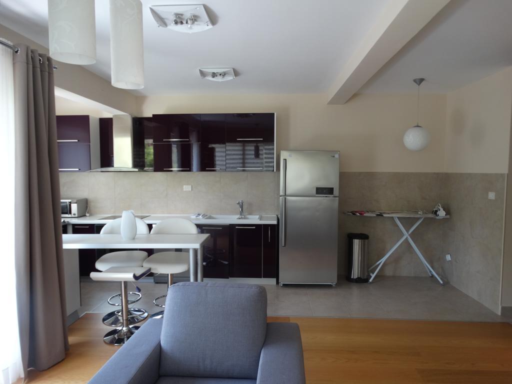 Agape Apartments Tivat Luaran gambar