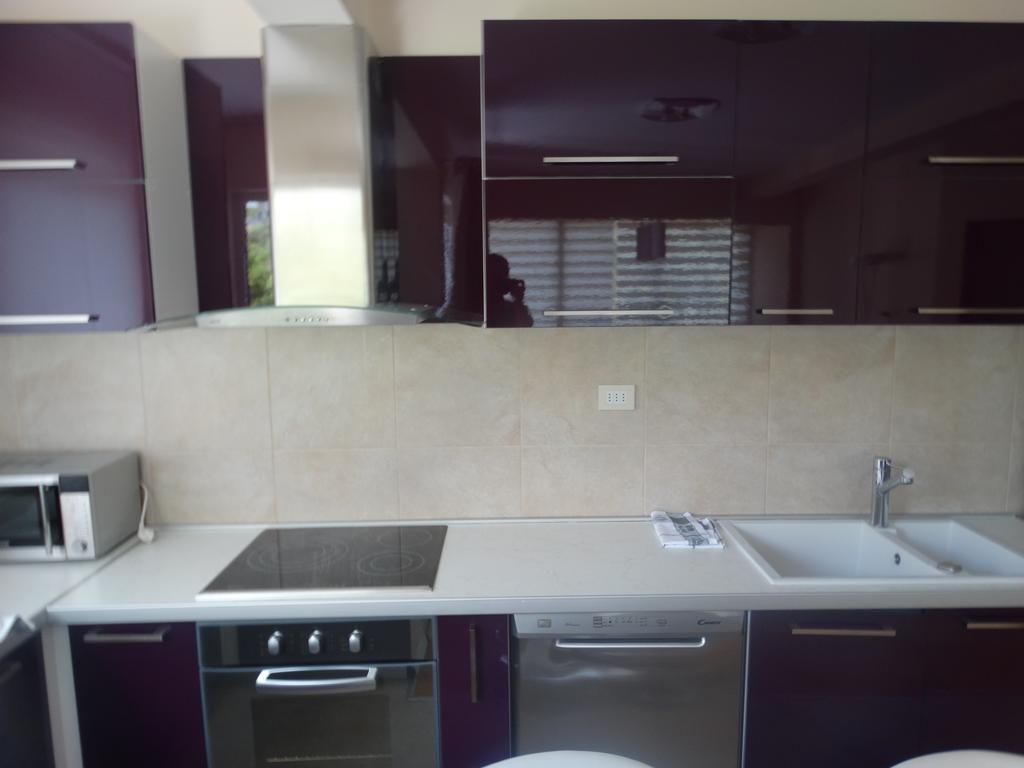 Agape Apartments Tivat Luaran gambar