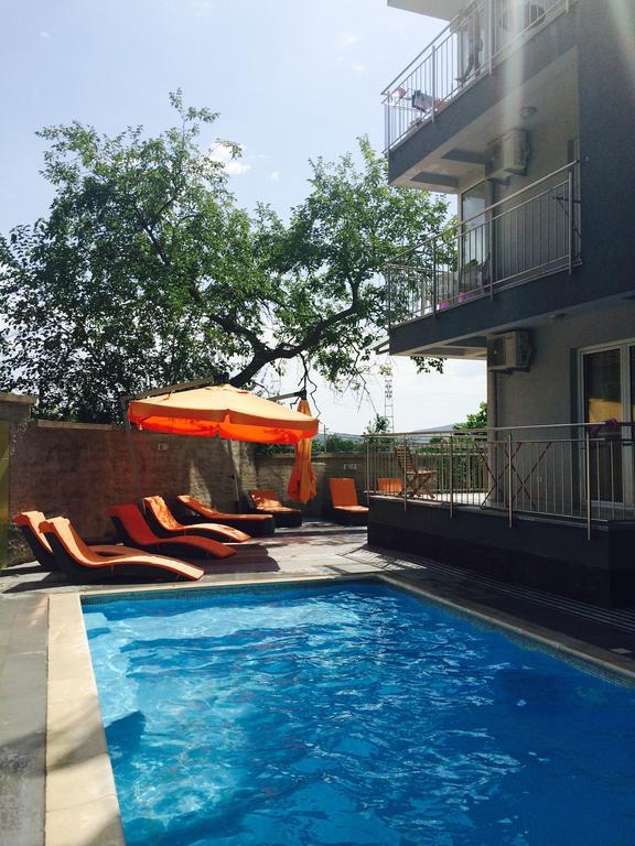 Agape Apartments Tivat Luaran gambar